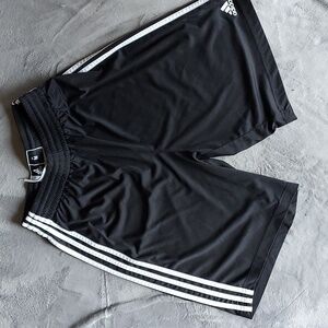 Adidas Climalite gym shorts, size M